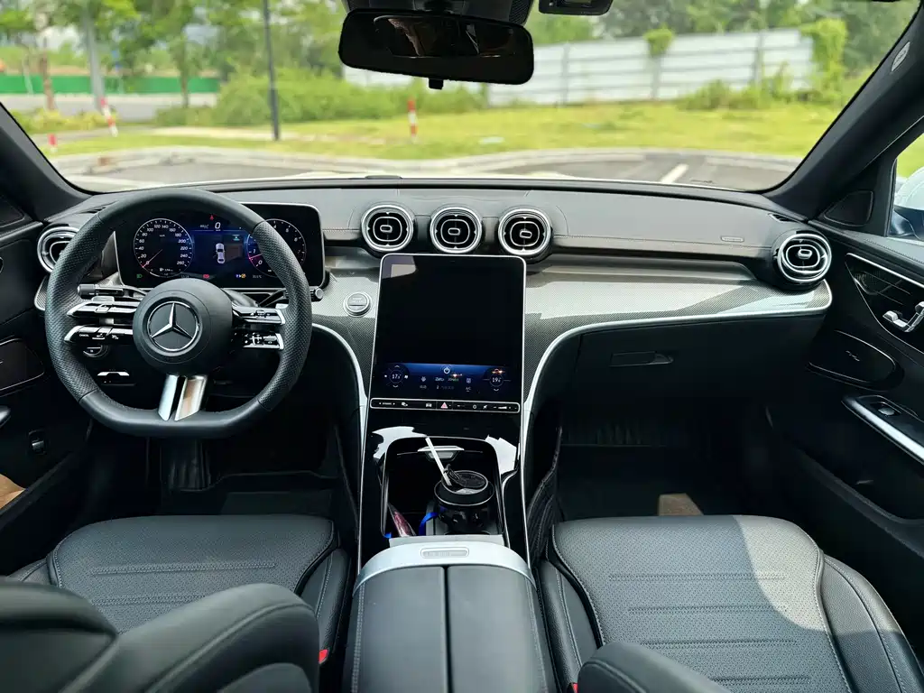 Mercedes-Benz C-Class — миниатюра 22