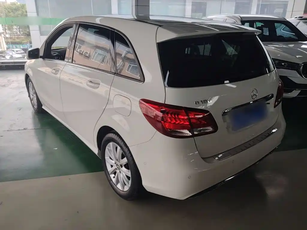 Mercedes-Benz B-Class — миниатюра 5