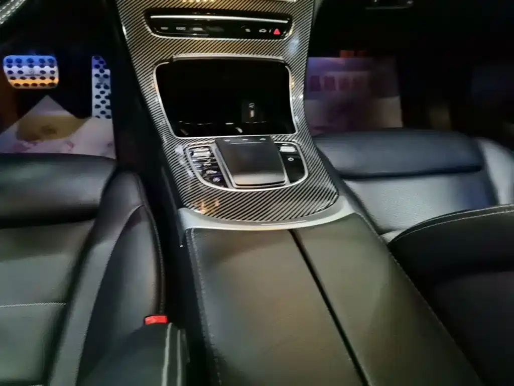 Mercedes-Benz C-Class — миниатюра 14