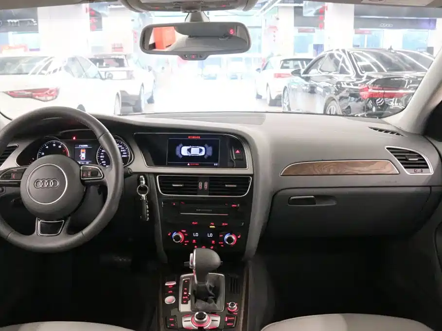 Audi A4L — миниатюра 5