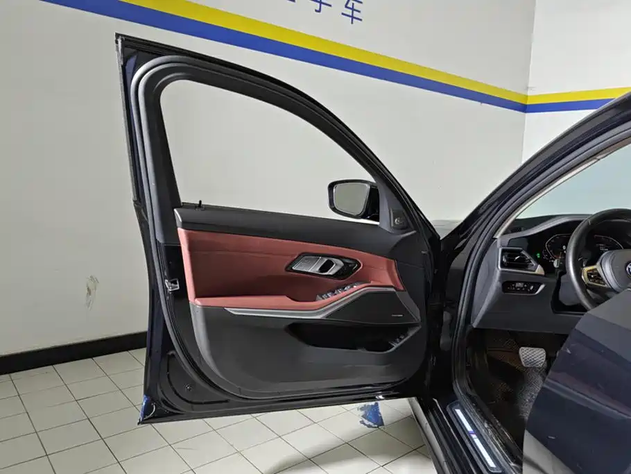 BMW 3 Series — миниатюра 7