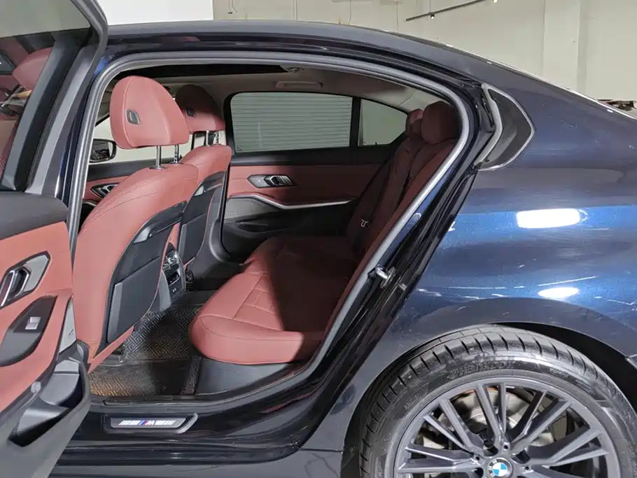 BMW 3 Series — миниатюра 11