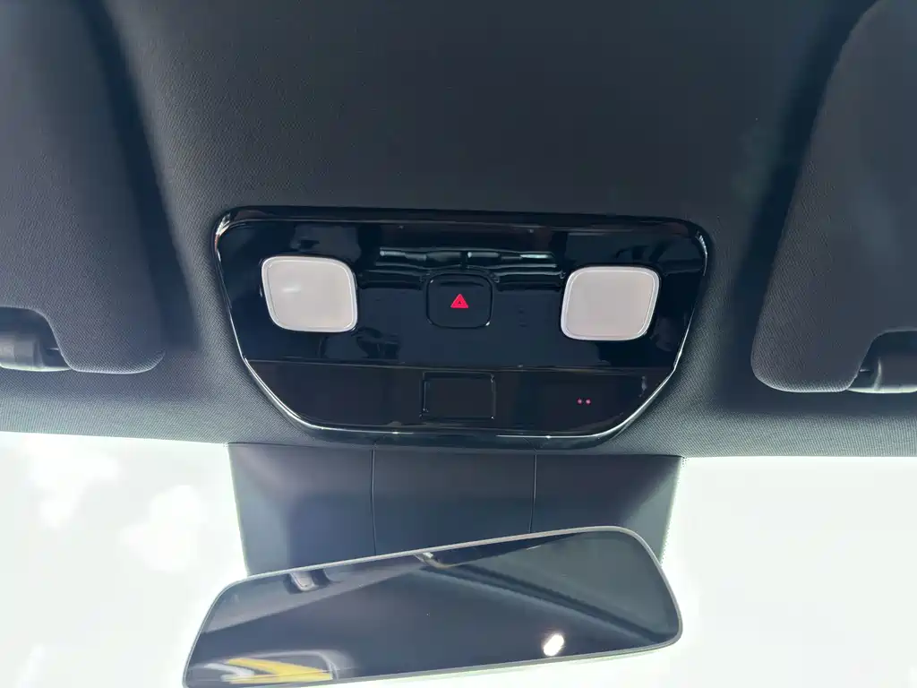 Li Auto Li L6 — миниатюра 13