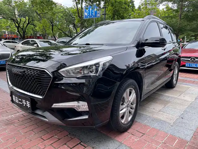 2019 Haval M6