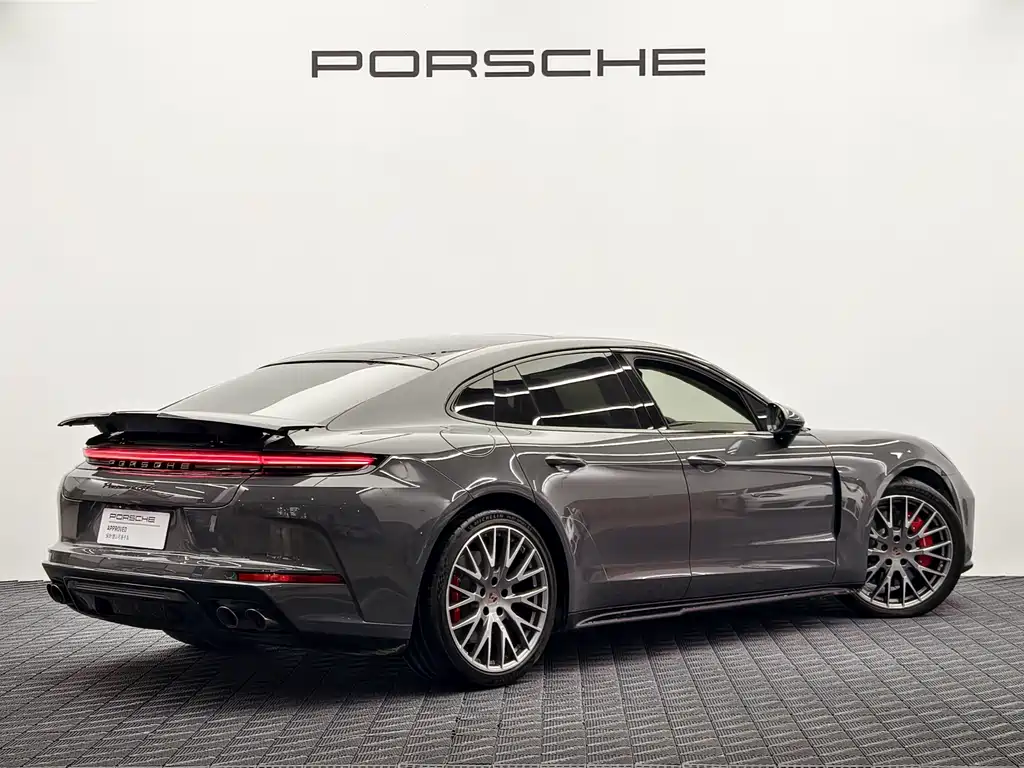 Porsche Panamera — миниатюра 7