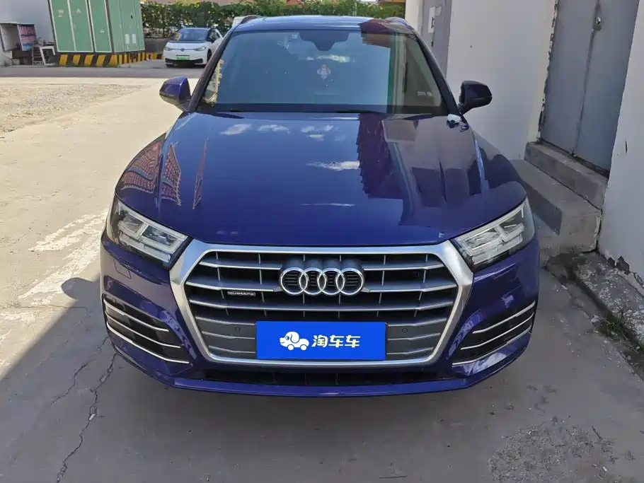 Audi Q5L — миниатюра 2