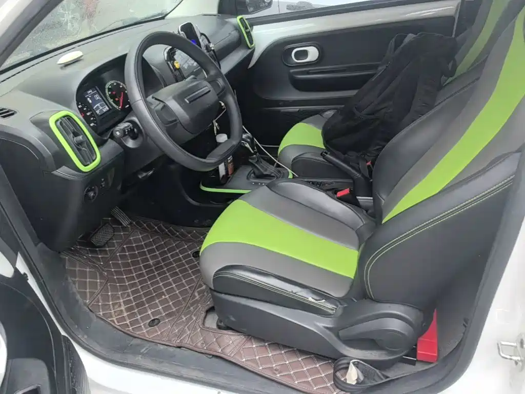 Roewe Clever — миниатюра 15