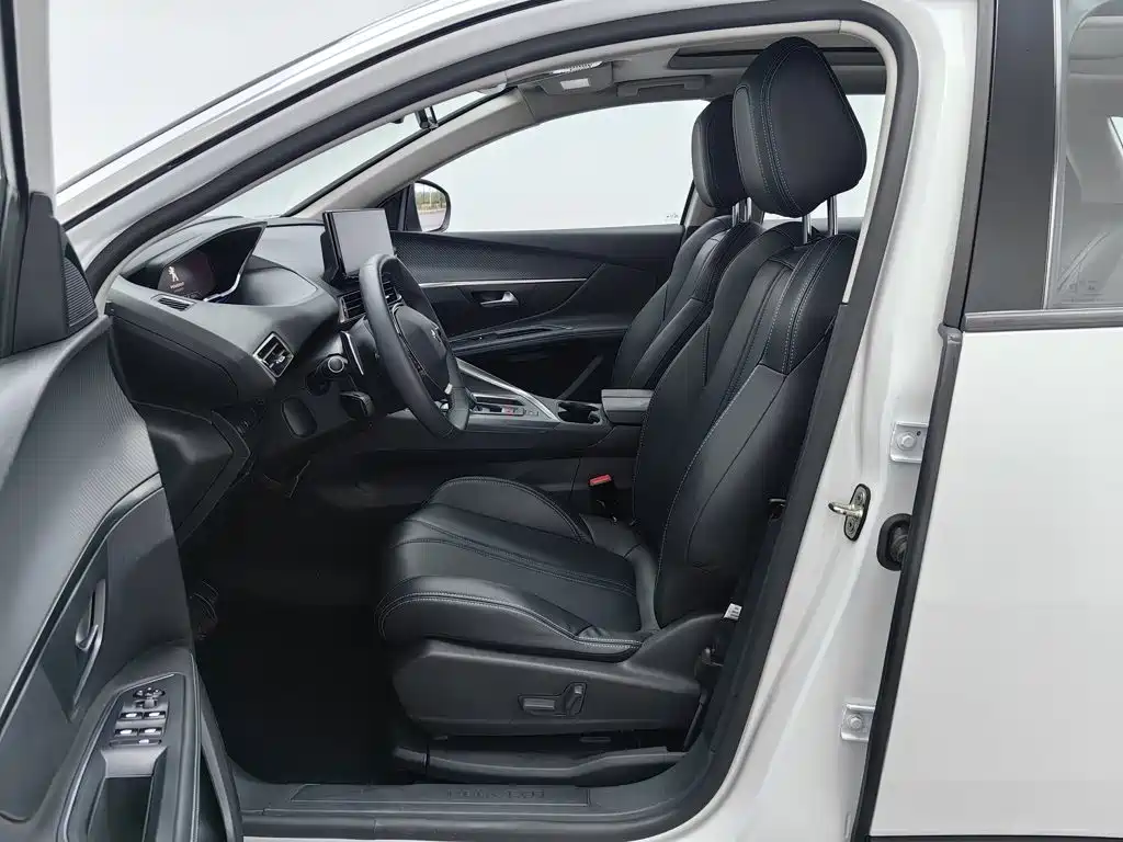 Peugeot 4008 — миниатюра 10