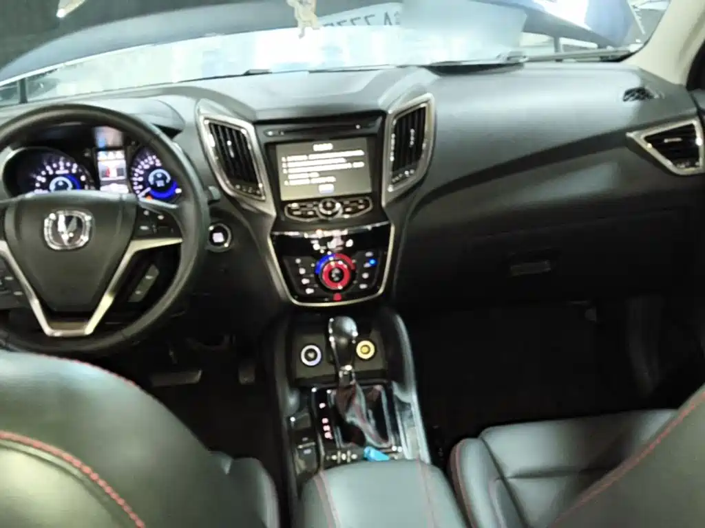 Changan CS75 — миниатюра 10