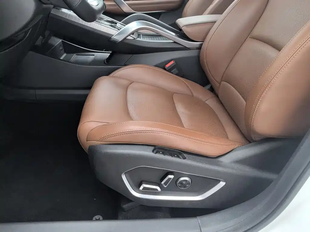 Geely Boyue — миниатюра 20