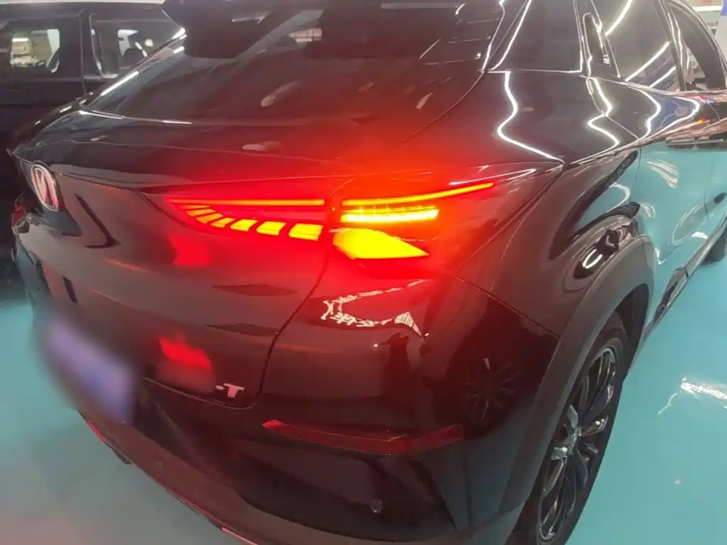 Changan UNI-T — миниатюра 8