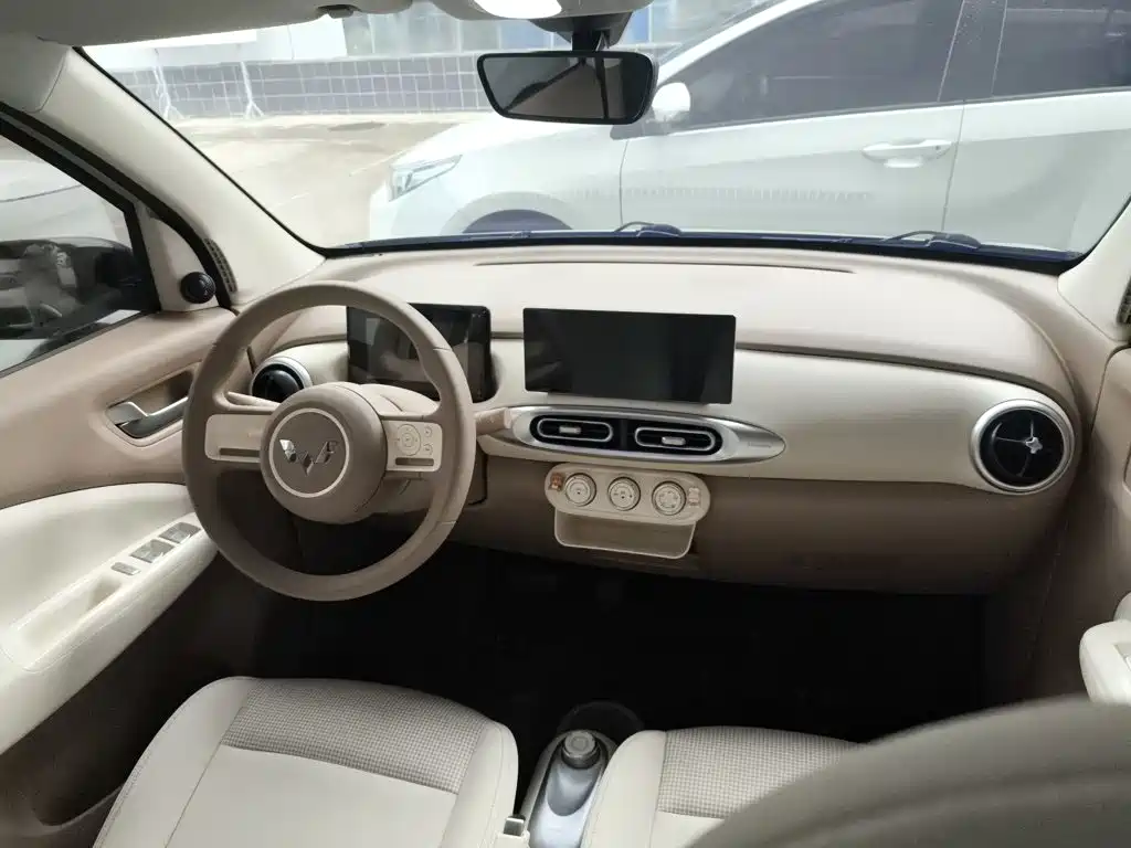 Wuling MINIEV — миниатюра 16