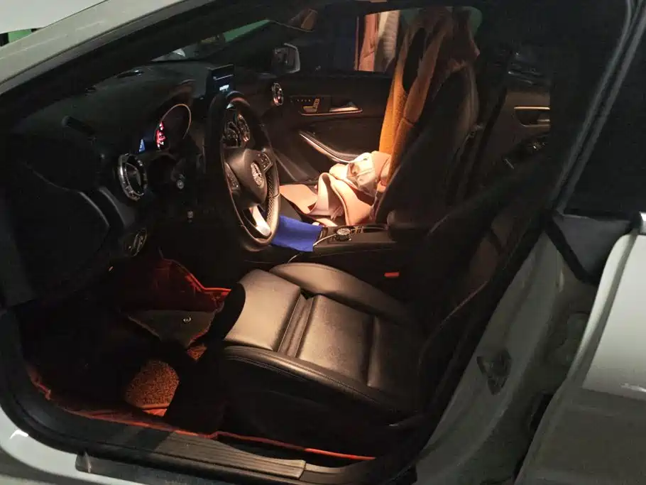 Mercedes-Benz CLA (Import) — миниатюра 9