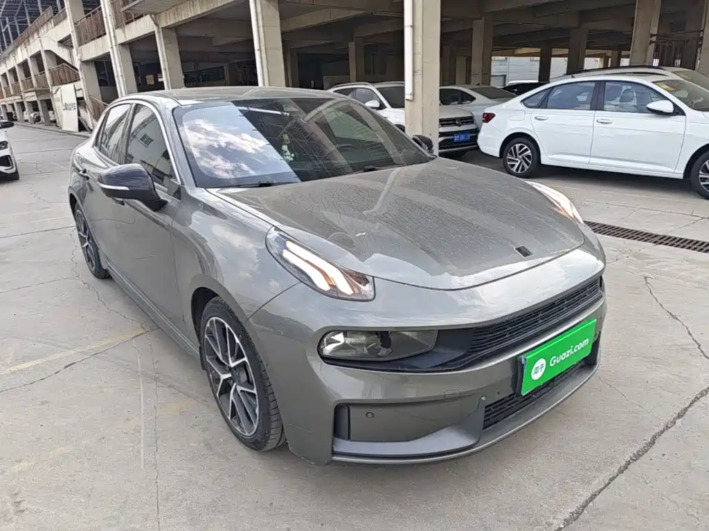 Lynk & Co 03 — миниатюра 4