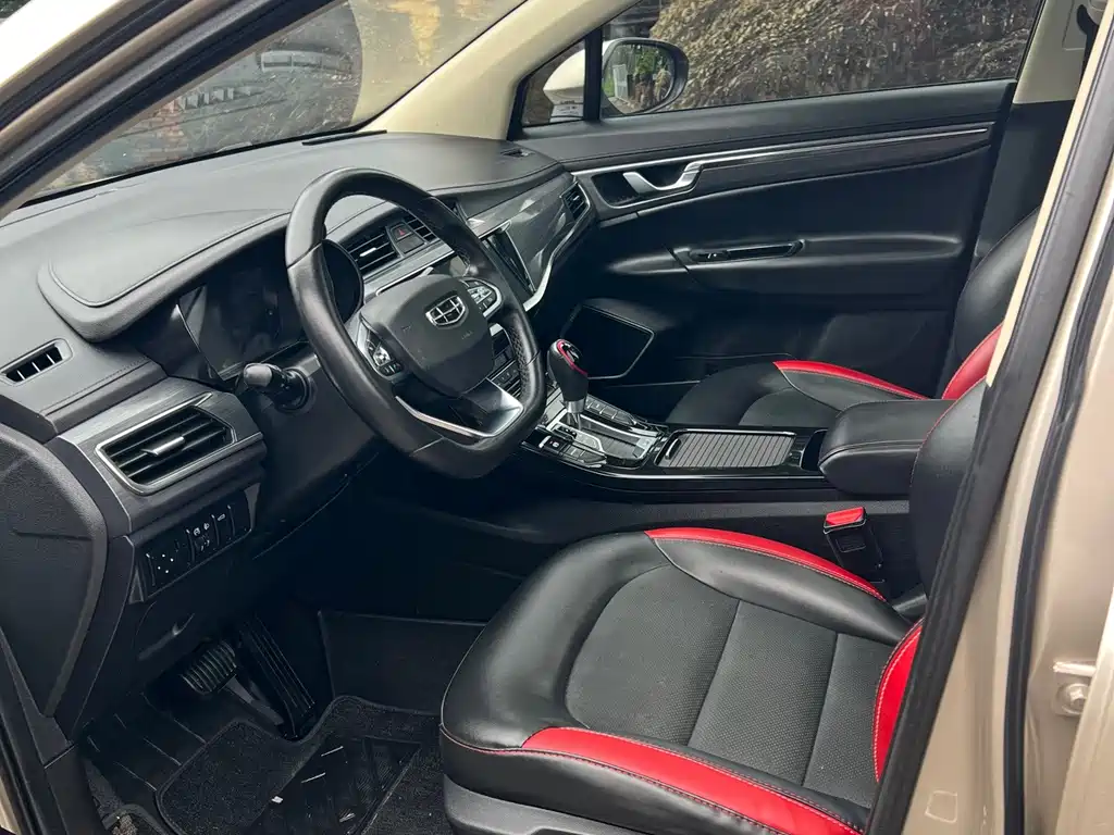 Geely Emgrand GS — миниатюра 8