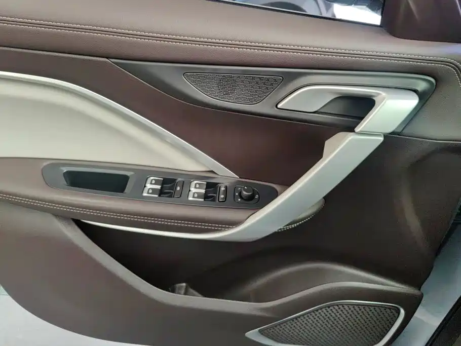 Geely Jia Ji — миниатюра 7
