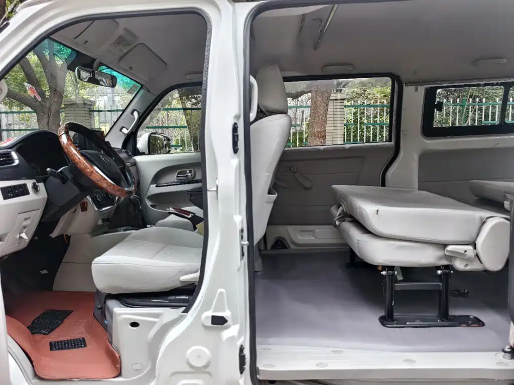 Jinbei Hiace S — миниатюра 12