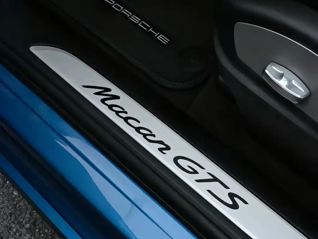 Porsche Macan — миниатюра 30