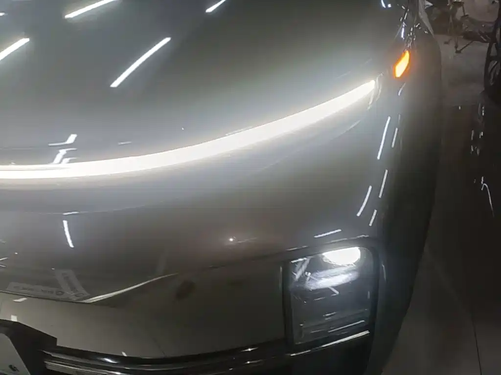 Li Auto Li L8 — миниатюра 24