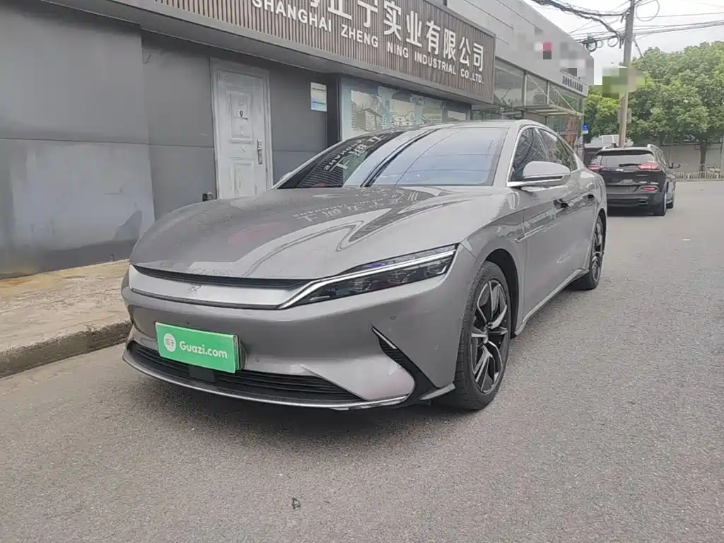 BYD Han — миниатюра 2