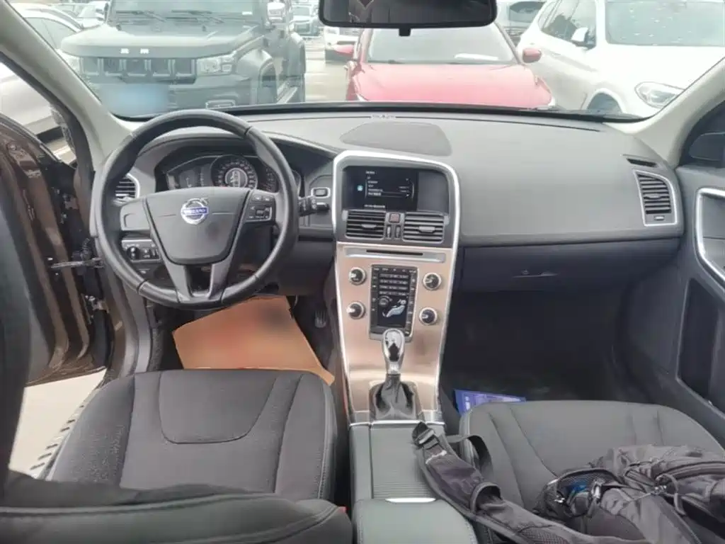 Volvo XC60 2016 T5
