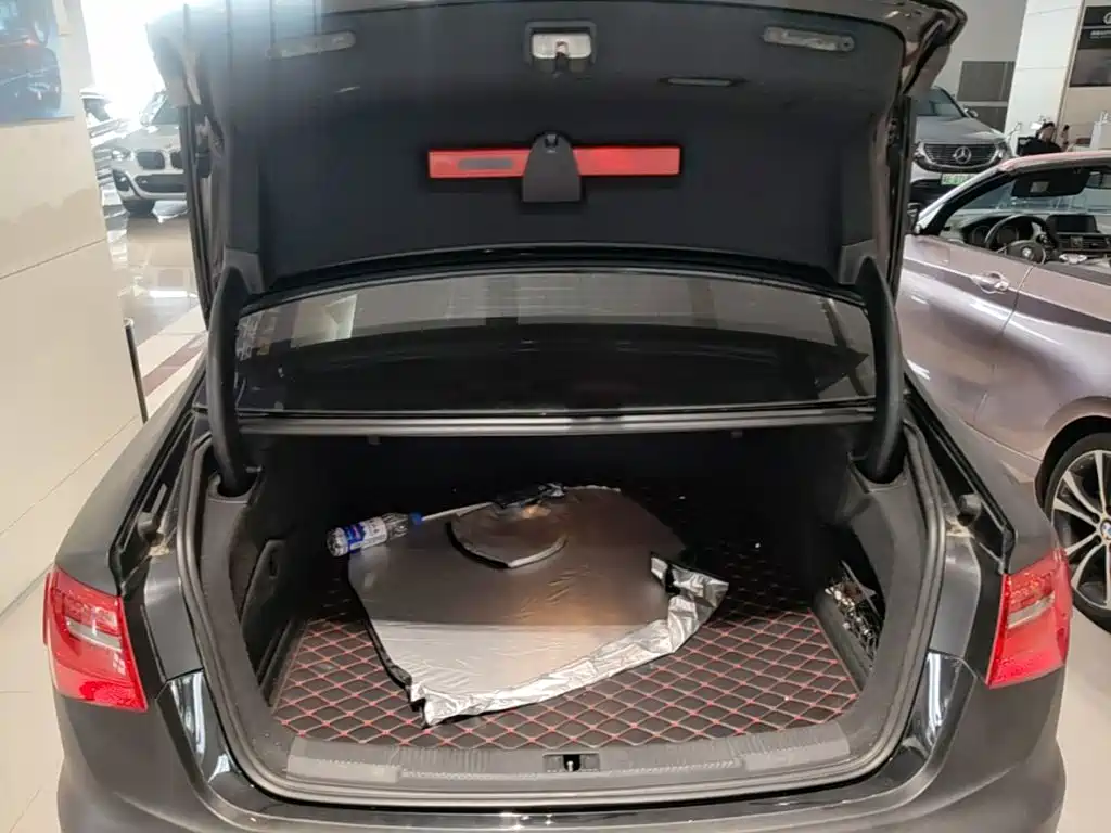 Audi A6L — миниатюра 19