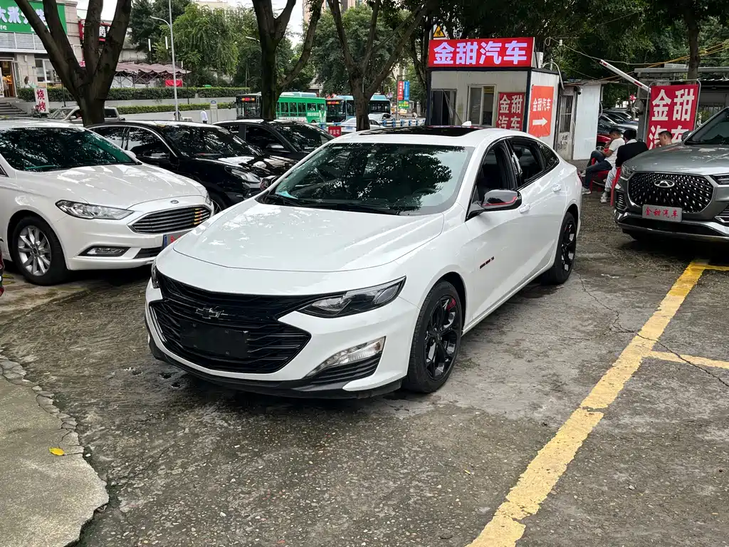 Chevrolet Malibu XL — миниатюра 3