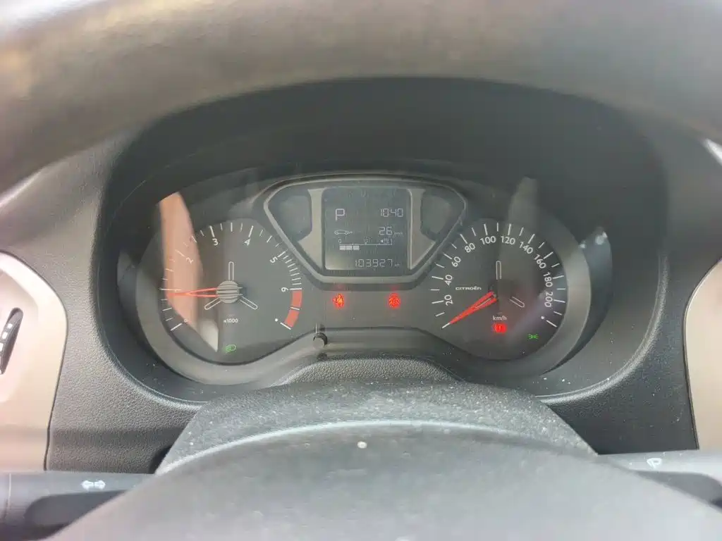 Citroen Elysee — миниатюра 8