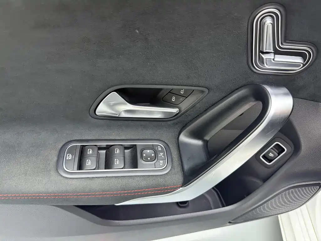 Mercedes-Benz CLA (Import) — миниатюра 7
