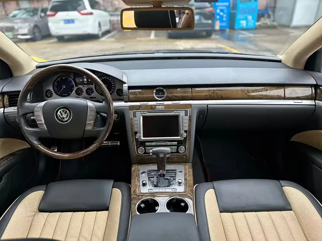 Volkswagen Phaeton 3.0L Elite Custom Type, фото 6