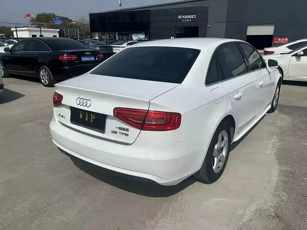 Audi A4L 2013 35 TFSI AT Comfort