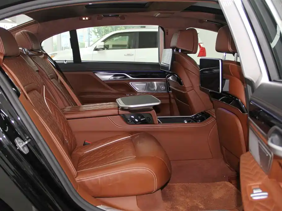 BMW 7 Series — фотографии объявления, Фото 10