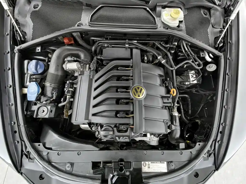 Volkswagen Phaeton — миниатюра 6