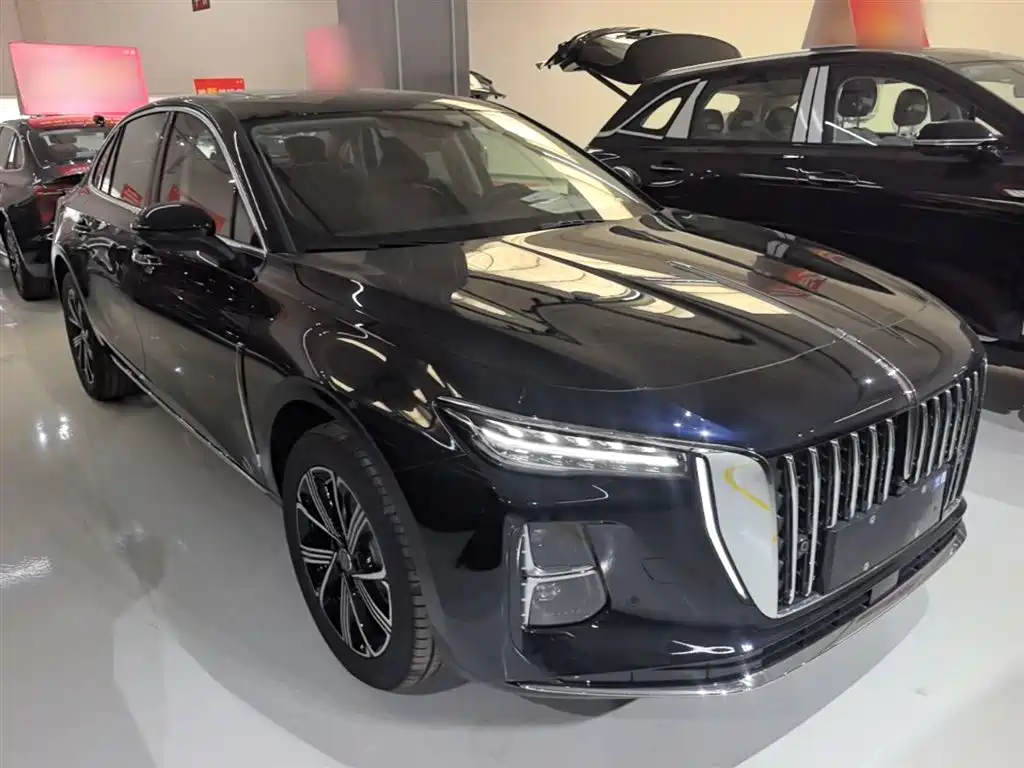 Hongqi H5 PHEV 2025 130