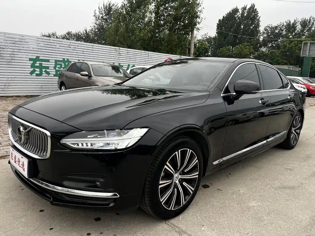 Volvo S90 2021