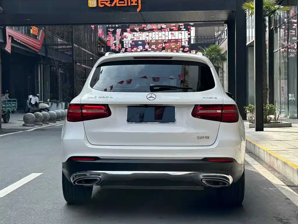 Mercedes-Benz GLC — миниатюра 5