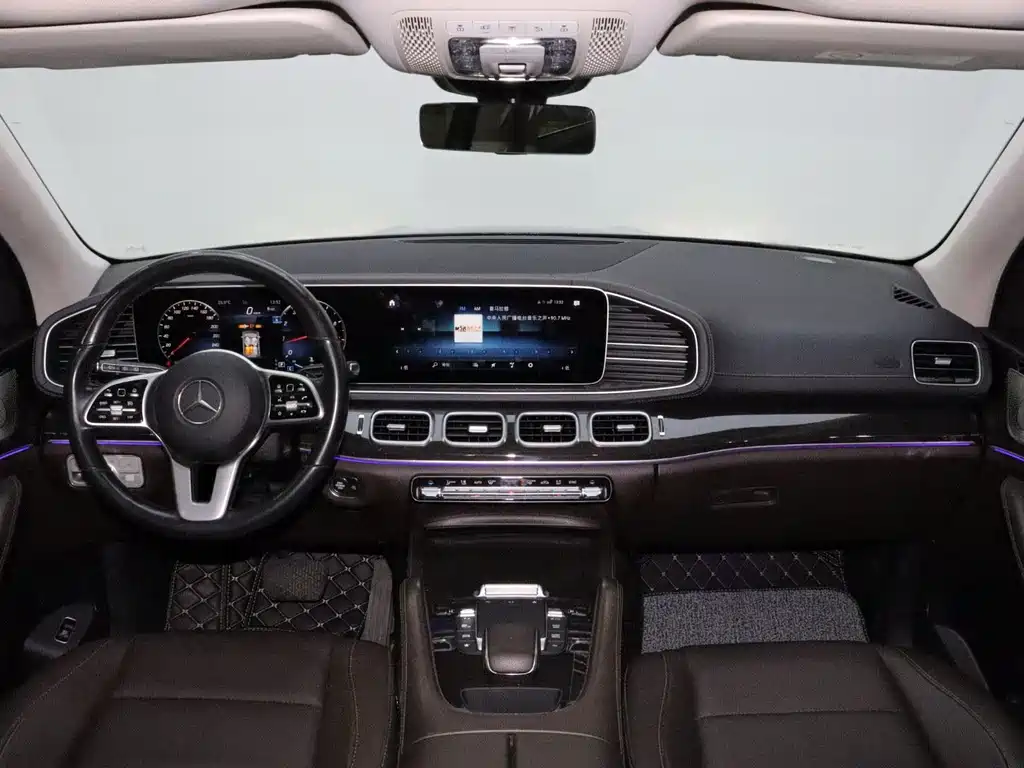 Mercedes-Benz GLE (Import) — миниатюра 37