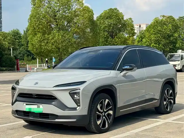 2022 Nio ES6