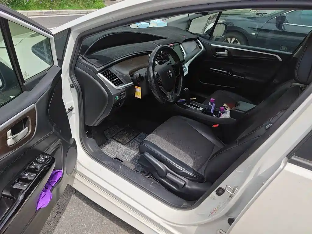 Honda Jade — миниатюра 17