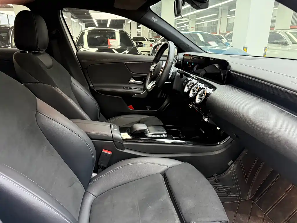Mercedes-Benz A-Class — миниатюра 21