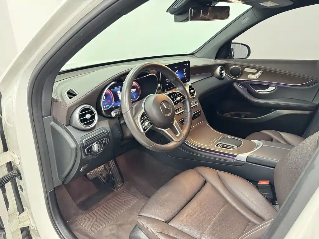 Mercedes-Benz GLC — миниатюра 11