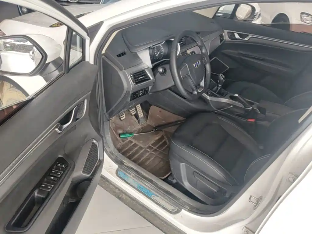 Geely Emgrand GS — миниатюра 16