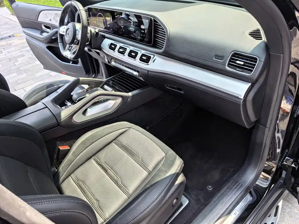 Mercedes-Benz GLE AMG — миниатюра 25