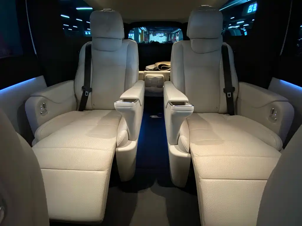 Li Auto Li MEGA — миниатюра 9