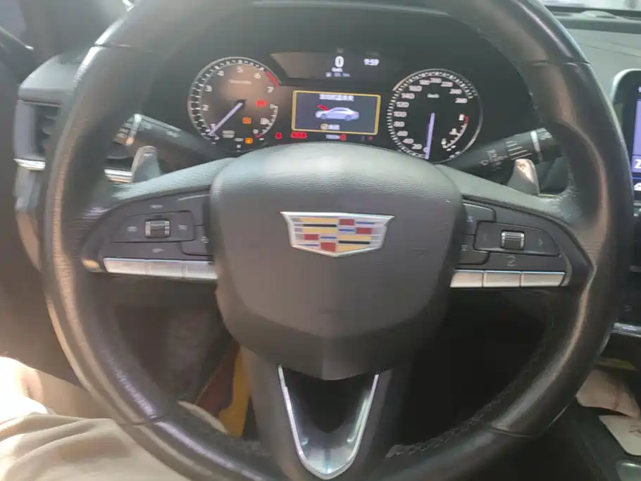 Cadillac CT4 — миниатюра 15