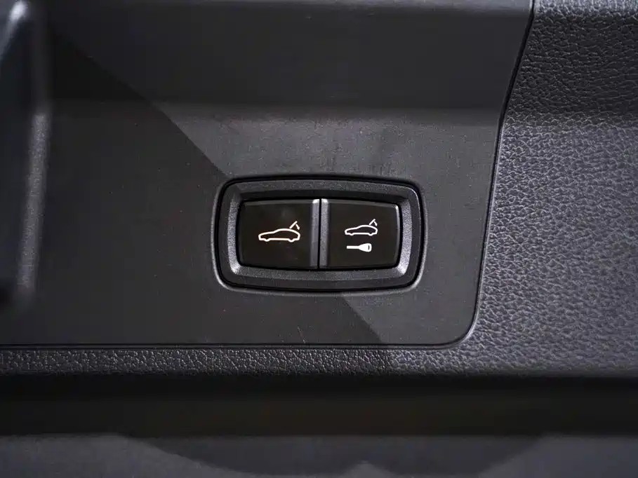 Porsche Panamera — миниатюра 13