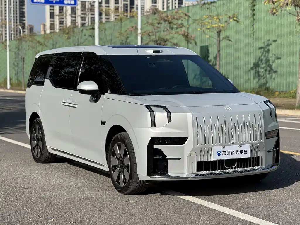 ZEEKR EXTREME KRYPTON 009