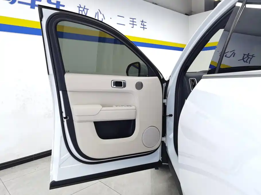 Li Auto Li L7 — миниатюра 7