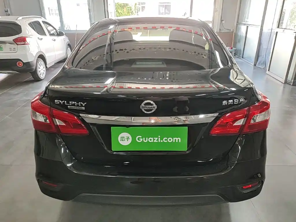 Nissan Sylphy — миниатюра 6