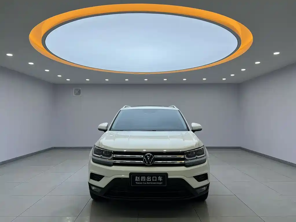 Volkswagen Tharu — миниатюра 2
